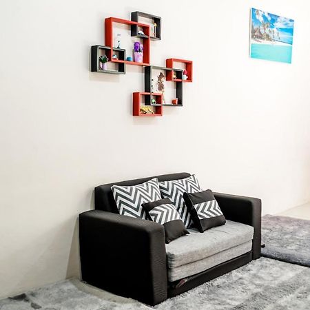 バンドゥン Rumah 3 Kamar Lembang, Adem, Bebas Macetヴィラ エクステリア 写真